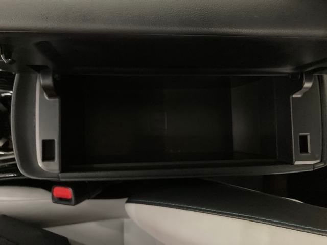 2022 Toyota Prius XLE AWD-e