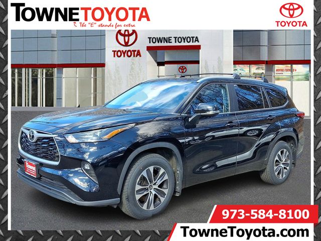2023 Toyota Highlander XLE AWD
