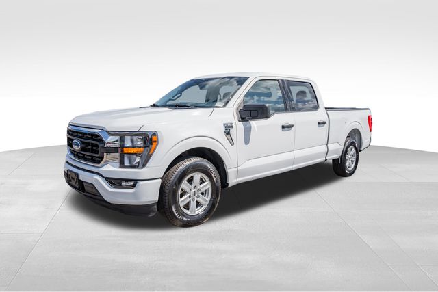 2023 Ford F-150 XLT 3