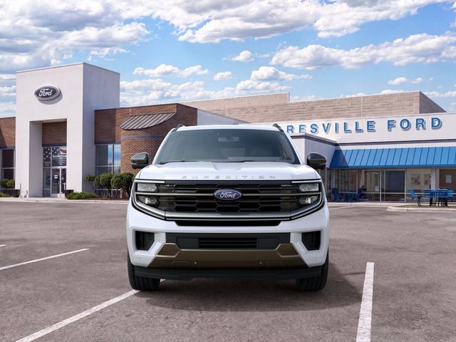 New 2027 White Ford King Ranch image 3