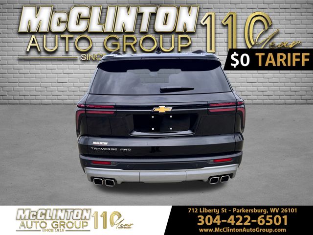 2025 Mosaic Black Metallic Chevrolet Traverse LT AWD SUV