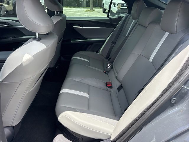 2025 Toyota Camry foto 21