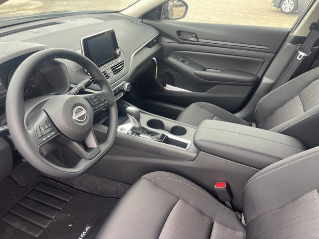 New 2025 Black Nissan 2.5 S image 18