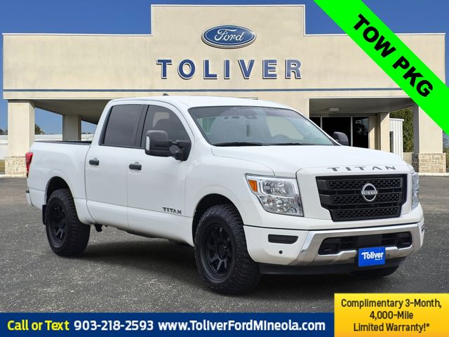 Glacier White 2024 Nissan Titan SV Crew Cab 4WD Pickup Truck Four-Wheel Drive 9-Speed Automatic