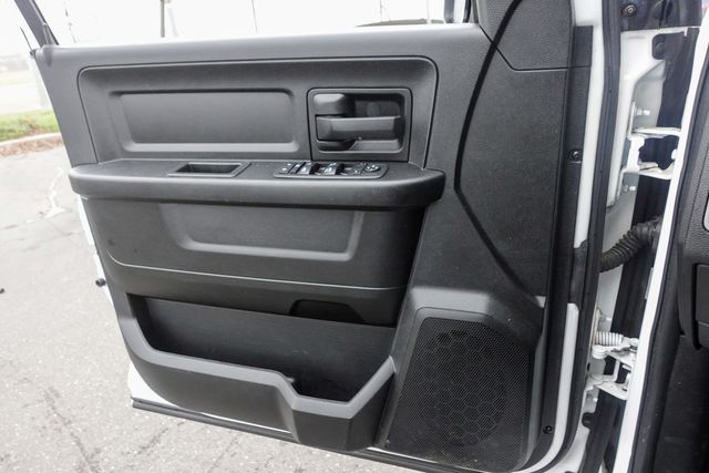 used 2019 Ram 1500 Classic car, priced at $23,999