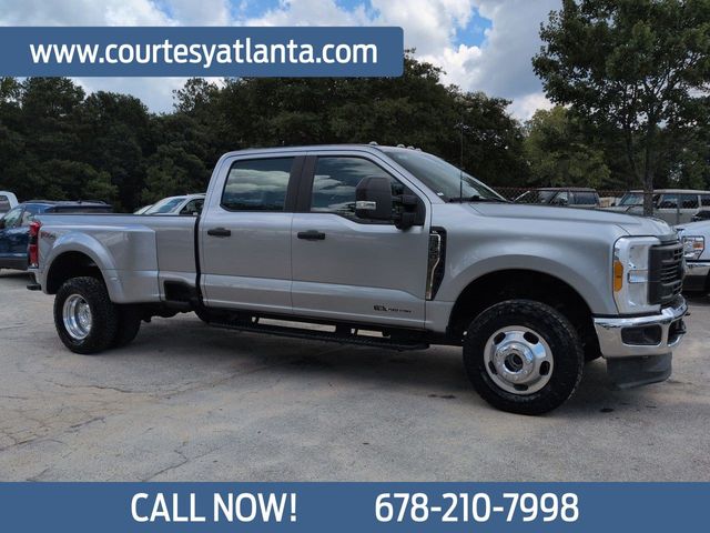 Iconic Silver Metallic 2023 Ford F-350 Super Duty Pickup Truck Four-Wheel Drive Automatic