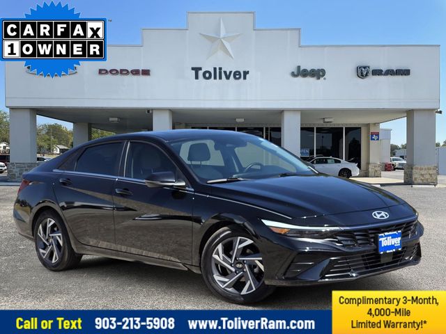 Abyss Black 2025 Hyundai Elantra Sedan Front-Wheel Drive Continuously Variable Transmission