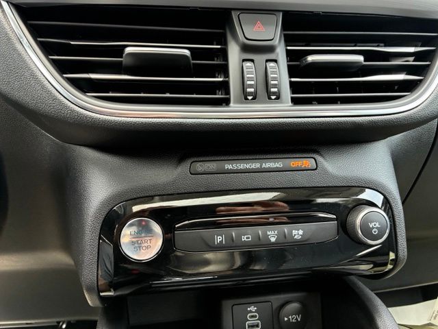 2025 White Metallic Ford Escape Plug-In Hybrid Base FWD SUV