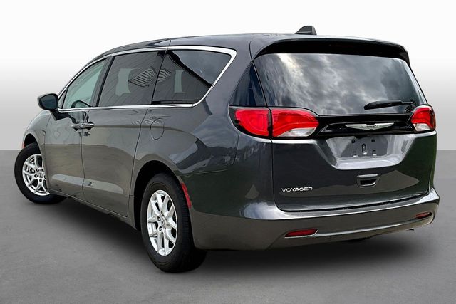 2023 Chrysler Voyager LX - 3