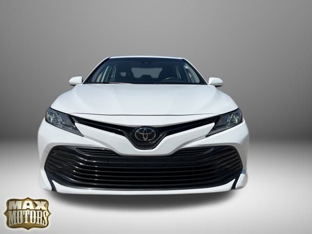 2020 Toyota Camry LE 10