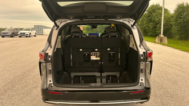 New 2026 Toyota Sienna Van