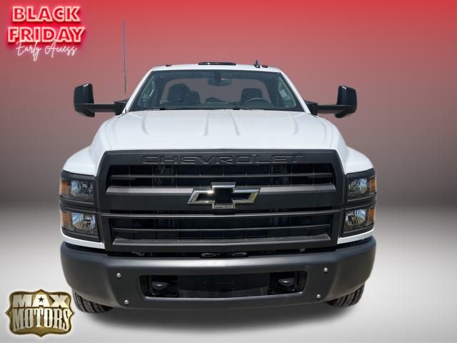 2023 Chevrolet Silverado 4500HD Work Truck 2