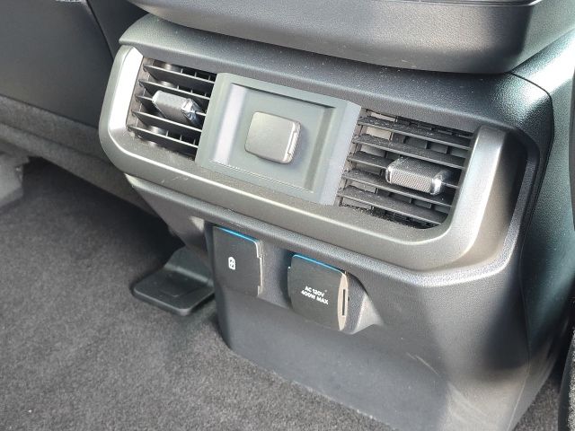 2024 Ford F-150 XLT:B02484