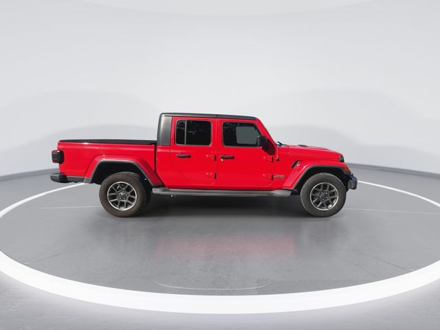 Used 2021 Red Jeep Overland image 13