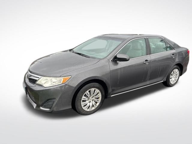 2012 Toyota Camry SE 3