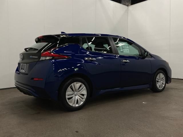 2022 Nissan LEAF S