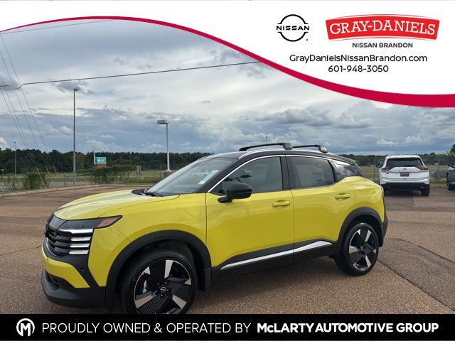 2026 Nissan KICKS SR's photo