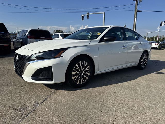 2025 Nissan Altima 2.5 SV White at Ross Downing Buick GMC
