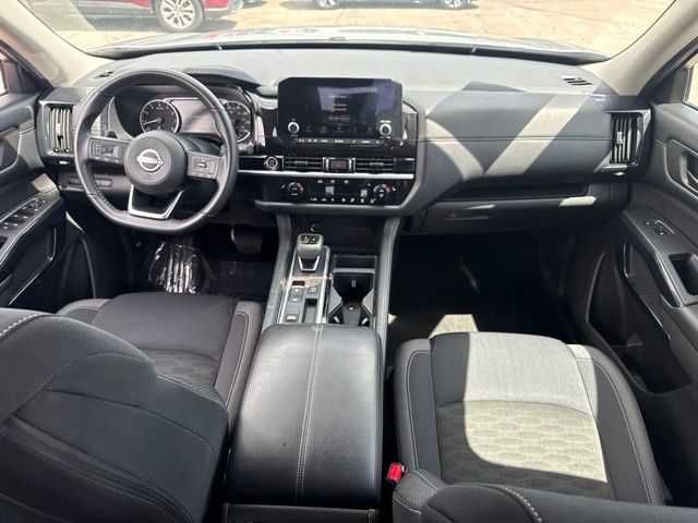 Used 2024 Nissan Pathfinder SUV