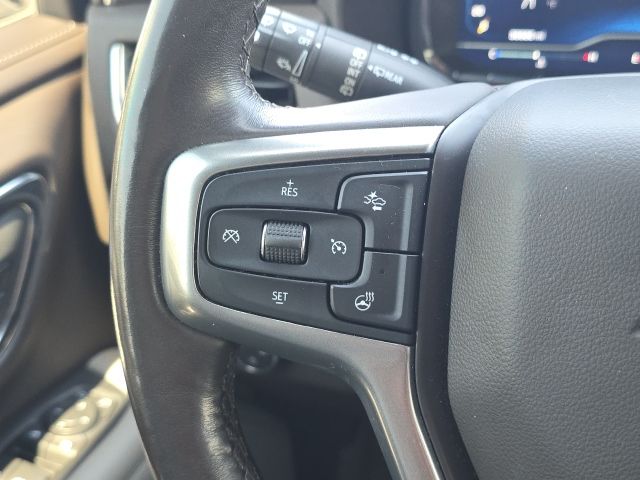 2022 Chevrolet Suburban Z71:43183B