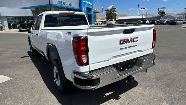 2024 GMC Sierra 2500HD Pro 5