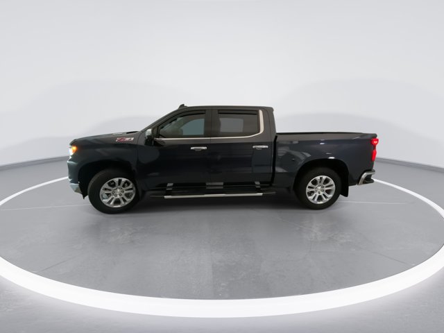 Used 2024 Gray Chevrolet LTZ image 4