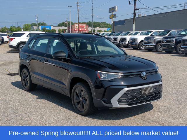 Used 2025 Deep Black Pearl Effect Volkswagen 1.5T S image 15
