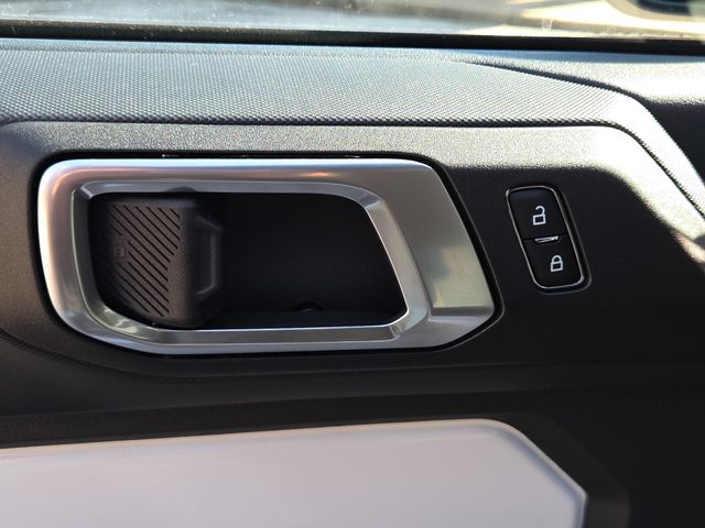 New 2025 White Ford Base image 13