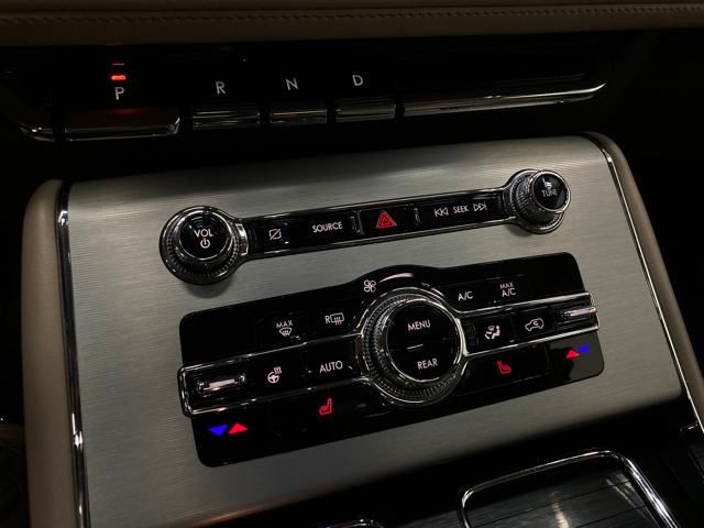 2023 Lincoln Aviator Standard