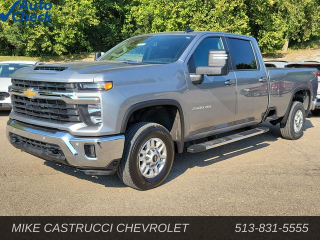 Sterling Gray Metallic 2025 Chevrolet Silverado 2500HD Pickup Truck Four-Wheel Drive Automatic
