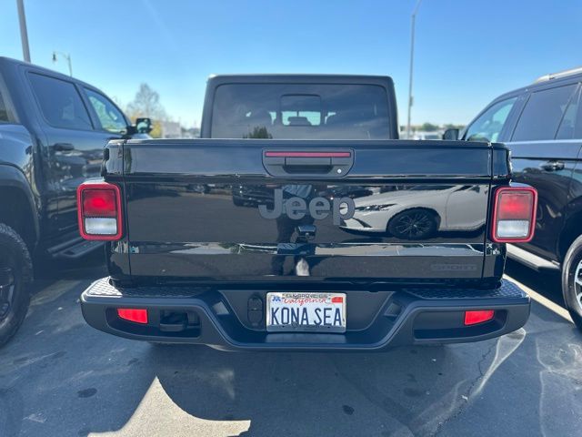 used 2020 Jeep Gladiator car, priced at $30,695
