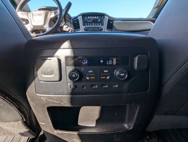 2017 Gray GMC Yukon SLT 4X4 SUV