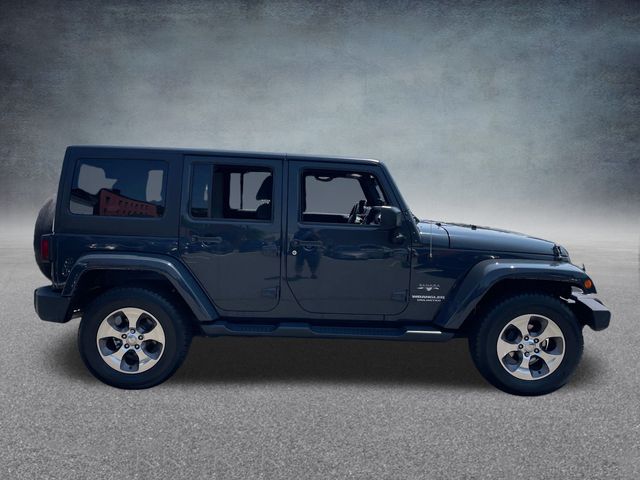 2017 Jeep Wrangler Unlimited Sahara 3