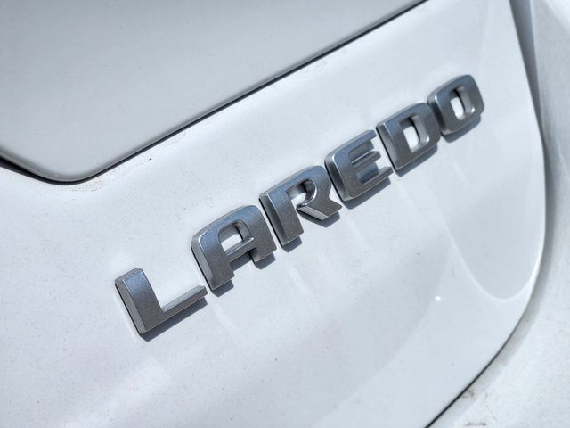 2024 Jeep Grand Cherokee Laredo 9