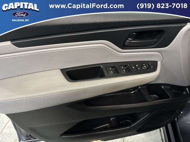 Used 2020  Honda EX image 20