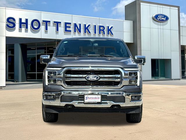 Used 2025 Gray Ford Lariat image 2