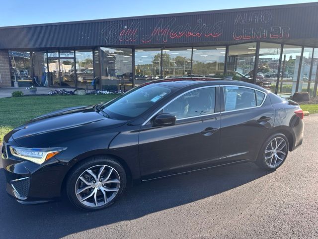 Platinum White Pearl 2019 Acura ILX Sedan Front-Wheel Drive 8-Speed Dual Clutch