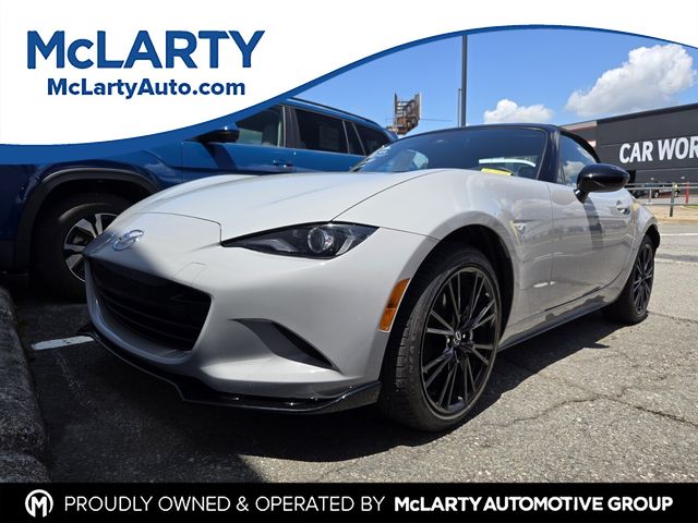 Aero Gray Metallic 2026 Mazda MX-5 Miata Convertible Rear-Wheel Drive 6-Speed Manual