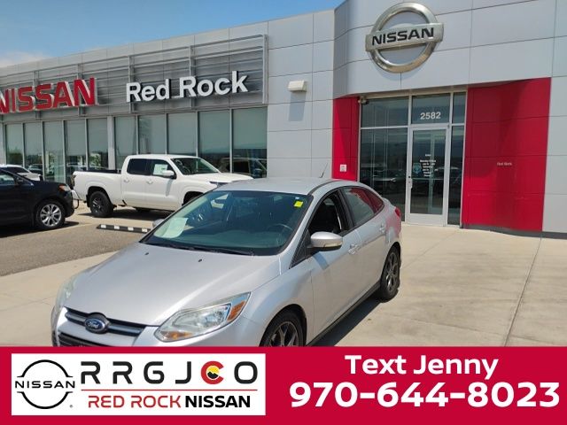 Ingot Silver 2013 Ford Focus Sedan Front-Wheel Drive 6-Speed Automatic