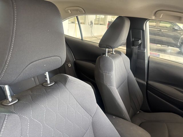 2021 Toyota Corolla LE Silver at Community Toyota