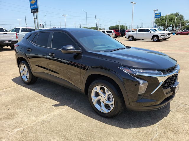 Mosaic Black Metallic 2026 Chevrolet Trax SUV / Crossover Front-Wheel Drive 6-Speed Automatic