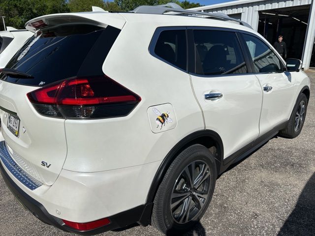 2019 Nissan Rogue SV 8