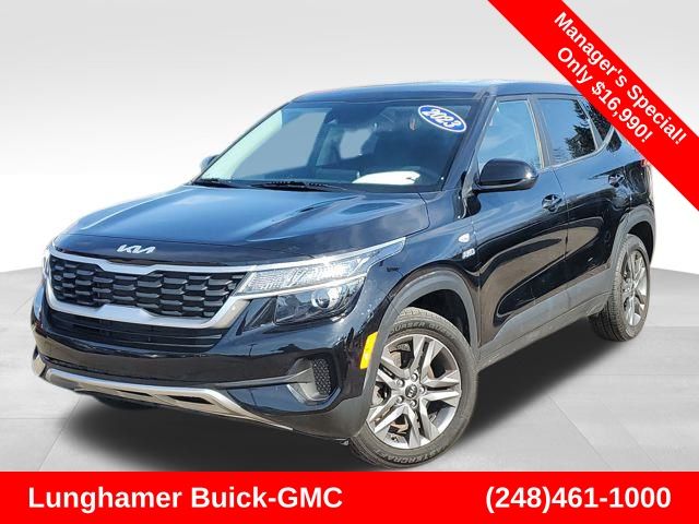 Cherry Black 2023 Kia Seltos LX AWD SUV / Crossover All-Wheel Drive Continuously Variable Transmission