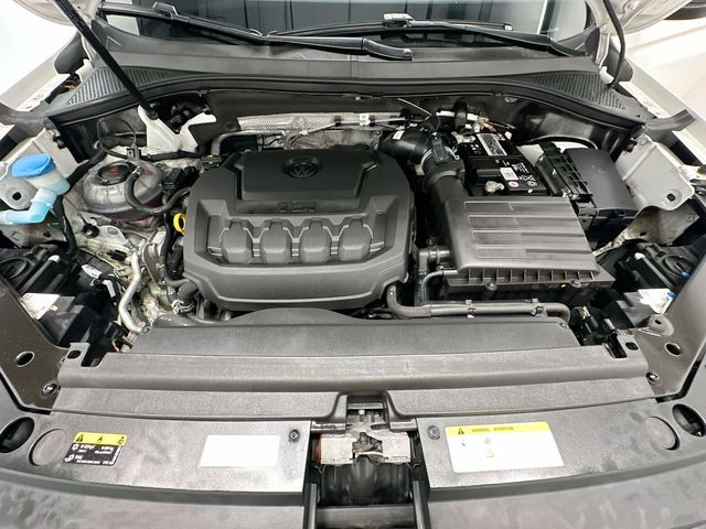 2023 Volkswagen Tiguan 2.0T SE R-Line Black White at South Hills CDJR