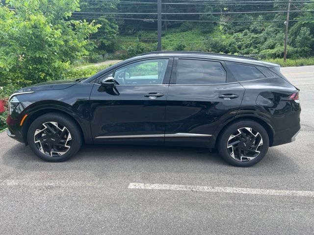 2024 Kia Sportage SX-Prestige Black at Grove City Ford