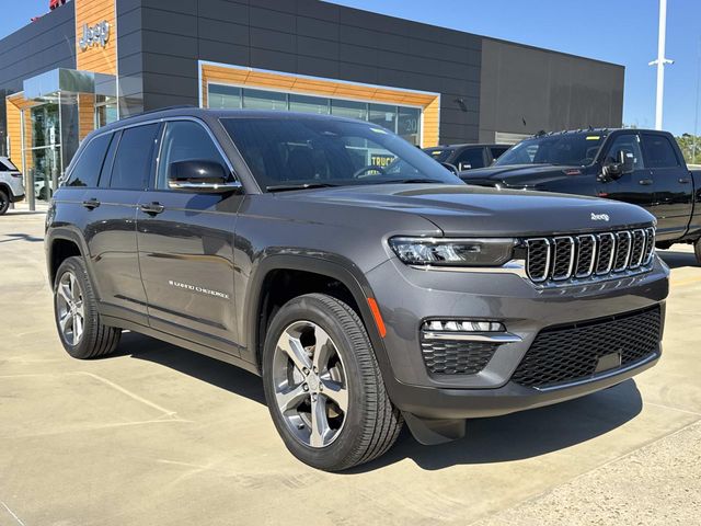 2025 Jeep Grand Cherokee Limited's photo