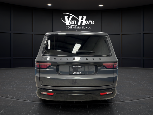Used 2024 Baltic Gray Metallic Clearcoat Jeep Series II image 6