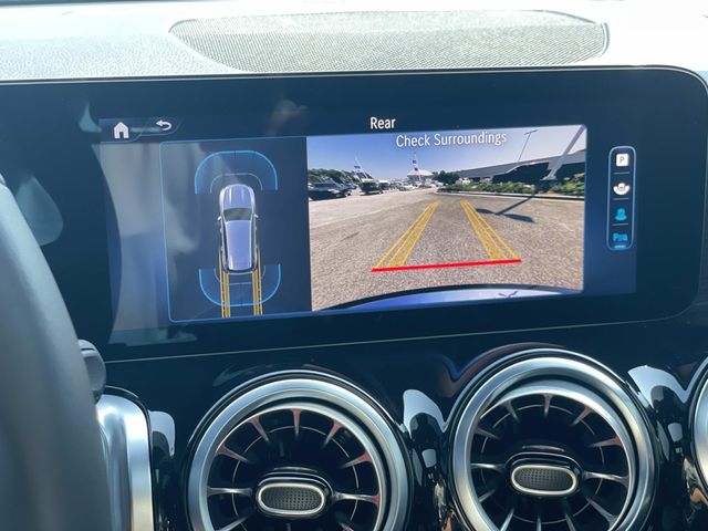 Certified Used 2024 White Mercedes-Benz GLC 300 image 28