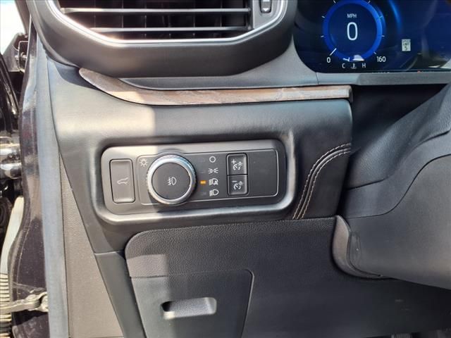 2022 Ford Explorer Platinum photo