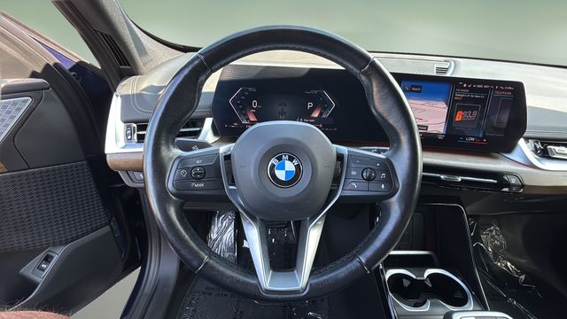 Used 2023 Blue BMW xDrive28i image 12